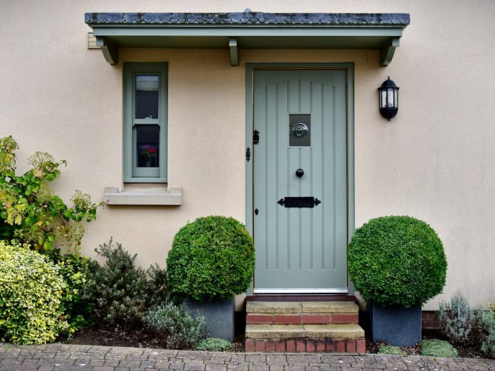 7 ways to keep your front door looking brand new
