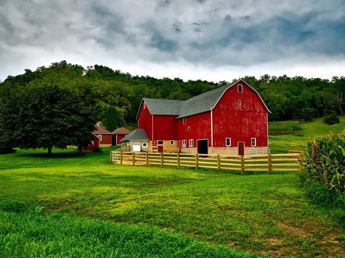 The New Millennial Trend: Barn Style Homes