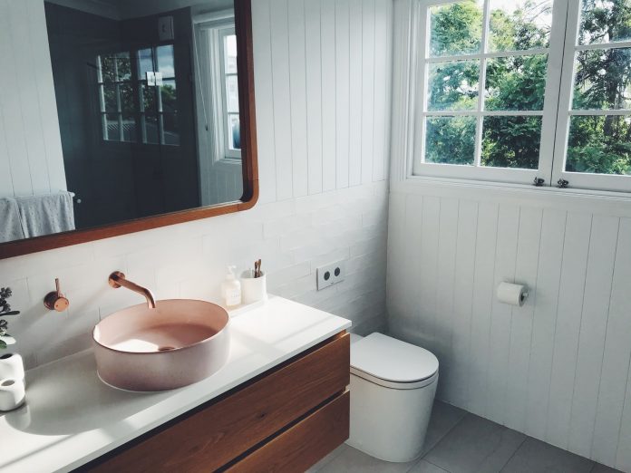 4 Ideas for a Bathroom Renovation Project