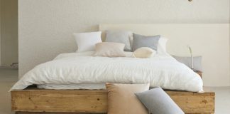  Metal Bed Frame Vs. Wood: Which is Right for You?