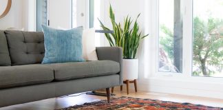 Choosing the Right Area Rug for Your Home